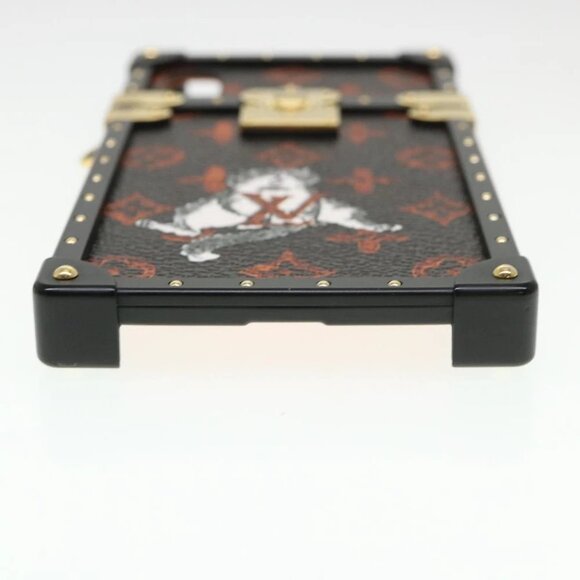 LOUIS VUITTON Transformed Monogram Cat Eye Trunk iPhone Case - Picture 4 of 14